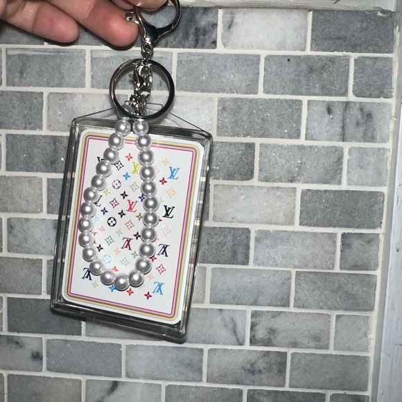 Louis Vuitton Other - Louis Vuitton Multicolor Pearl Keychain playing card number 3